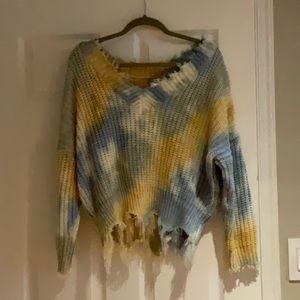 Main Strip distressed summer sweater size small